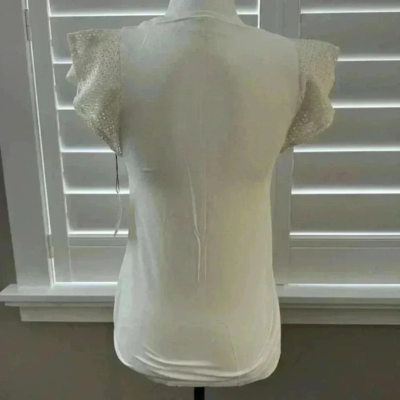 Stella & Dot Ruffle  Sleeve T-Shirt - Picture 2 of 4